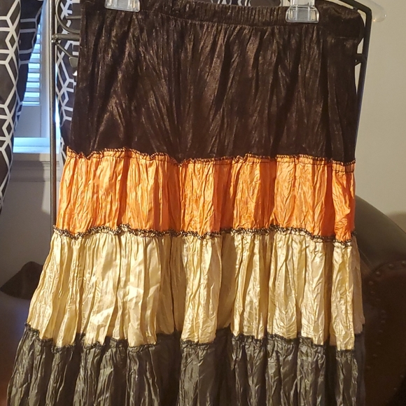 💥Sensational Colorful stylish maxi skirt - Picture 7 of 8